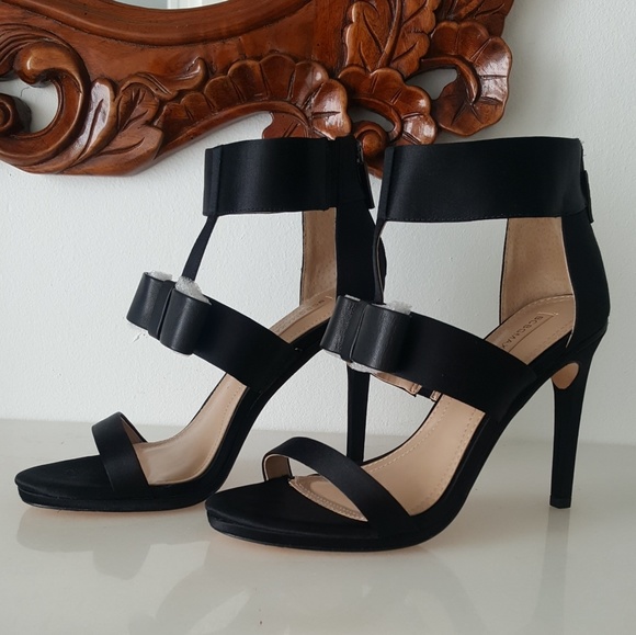 Satin stilettos - Picture 4 of 8